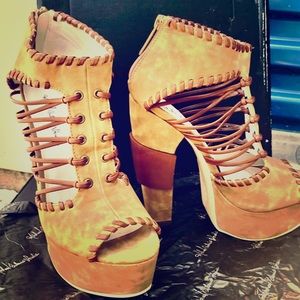 MICHAEL ANTONIO STUDIO HEELS